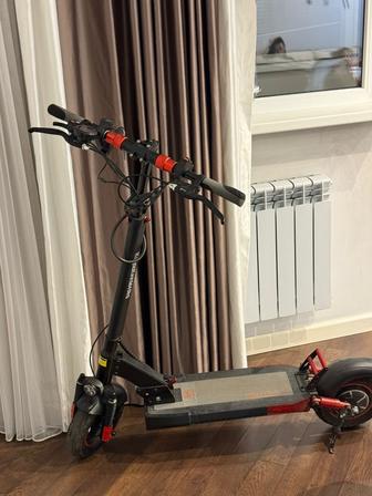 Продаю самокат