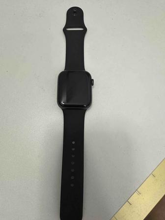 Apple Watch  44m