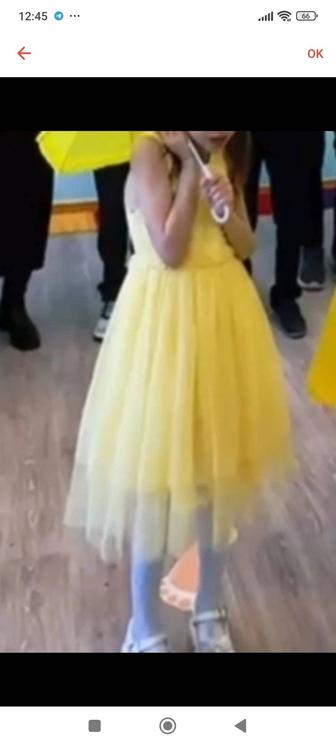 Желтое платье на 6-7 лет