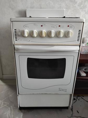 Продам газовую плиту