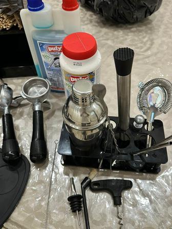 Техника для кухни. Кофемашина