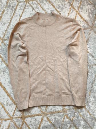 Продам два свитера