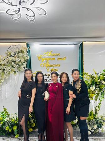 Продам платье бордовое стильное, с регулируемым корсетом! Стильно! Модно!