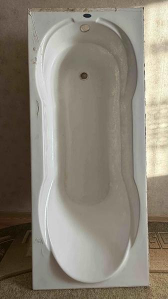 Ванна акриловая