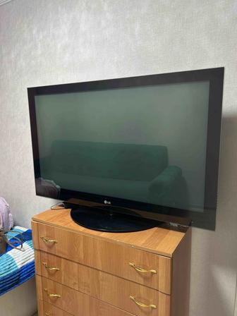 Продам телевизор