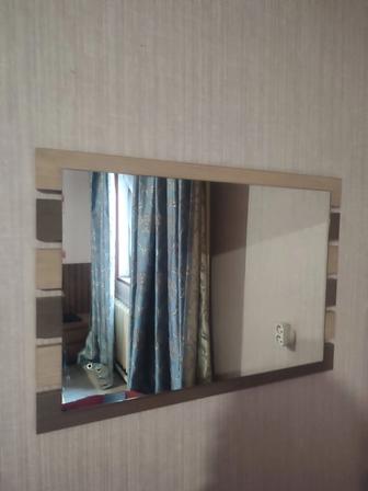 Продам зеркало для парикмахерских или для офиса ,красивое качество России