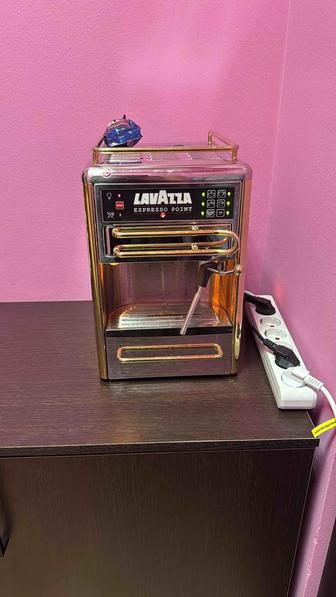 Кофемашина капсульная Lavazza