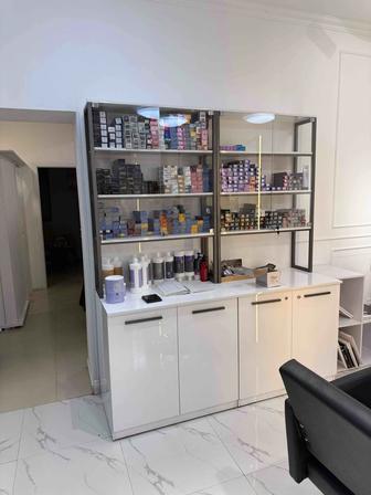 Шкаф витрина 2 штуки