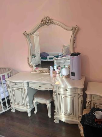 Спальный гарнитур.Производство Белоруссия.