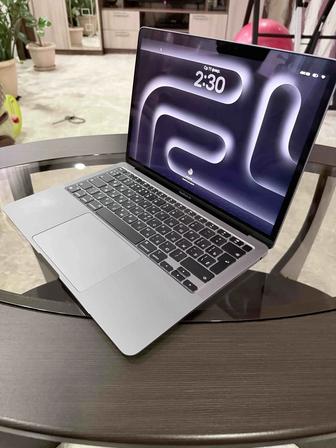 Mac Book Air 13 M1 256Gb