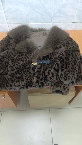 Продам эко шубку женская
