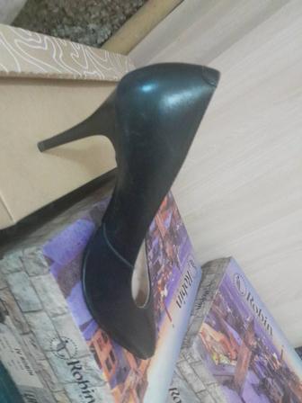 Женские туфли