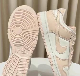 Кроссовки NIKE danks low