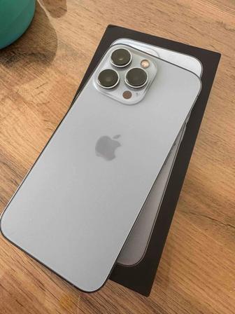 Продам iPhone 13 Pro