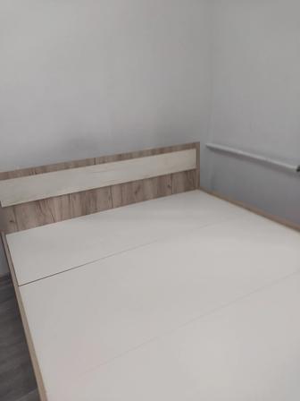 Продам двуспальная кровать