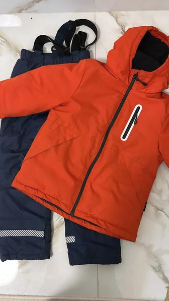 Зимняя куртка, зимний комбинезон, зимние сапоги