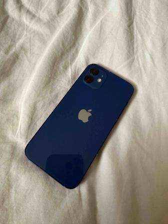 iPhone 12 Blue