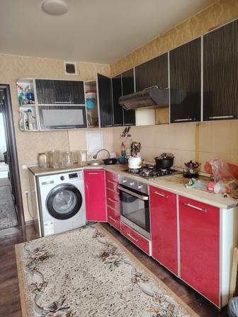 Продается кухонный гарнитур