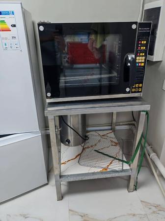 Конвекционная печь KING CK02C.