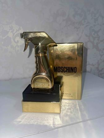 Продам оригинал парфюм MOSCHINO gold fresh couture