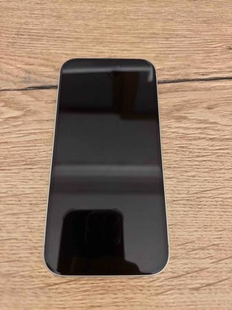 Продам айфон 15 на 128гб