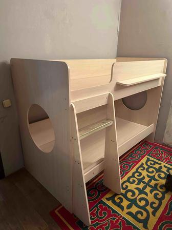 Кровать детский (Торг есть)