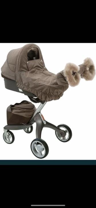 Коляска Stokke