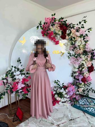 Продам платье на узату.
Надевалось один раз, состояние идеальное.Размер 46