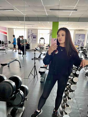 Персональный тренер и тренер групповых тренировок