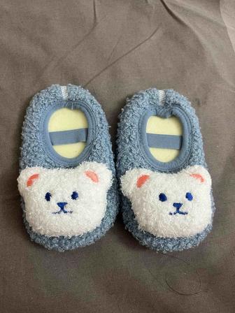 Продам детские пинетки