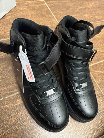Nike air force 1 high black