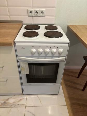 Продам электрическую плиту