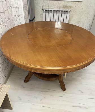 Продам кухонный столы