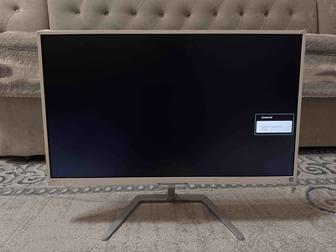 Стильный Монитор с Расширенной Цветовой Палитрой 23,6 PHILIPS 246E7QDSW/01