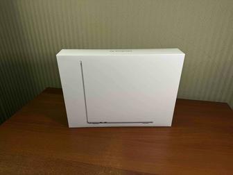 MacBook Air 2025 M4 16/256