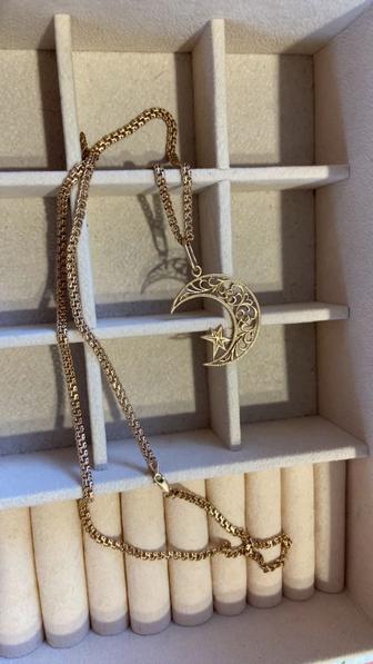 Продам золотую цепь с подвеской