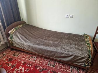 Продам односпальные кровати б/у