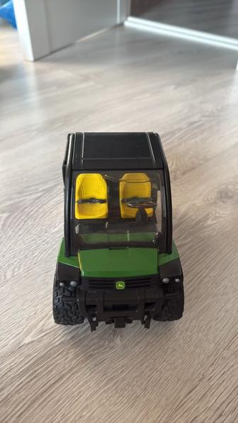 Bruder John Deere Gator XUV 855D