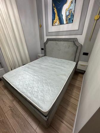 Кровать