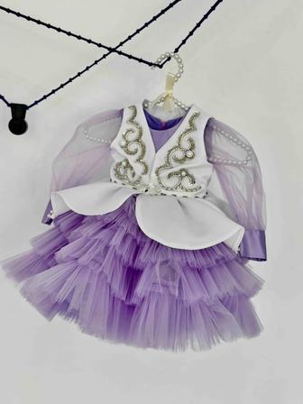 Продам национальные костюмы для детей 1-2 лет.