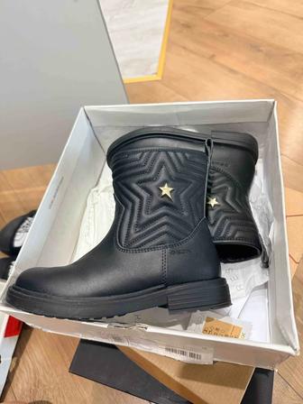 Детские сапоги