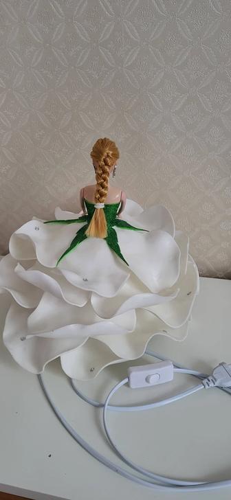 Лампа настольная Кукла-Цветок