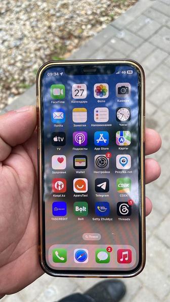 iPhone 12