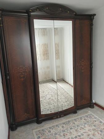 4х дверный шифоньер