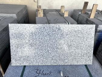 Гранит, Гранитные плиты