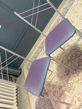 Стулья сиреневый 4 штуки