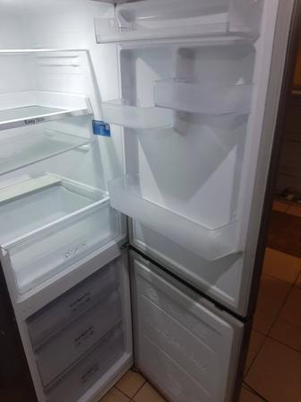 Холодильник Samsung no frost . Гарантия. Доставка до подъезда.
