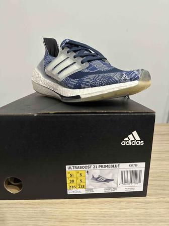 Продам беговые кроссовки Adidas Ultraboost 21