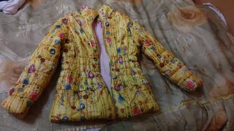 Куртка на девочку