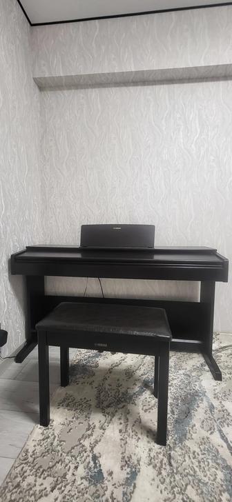 Продам цифровое пианино Yamaha YDP-103